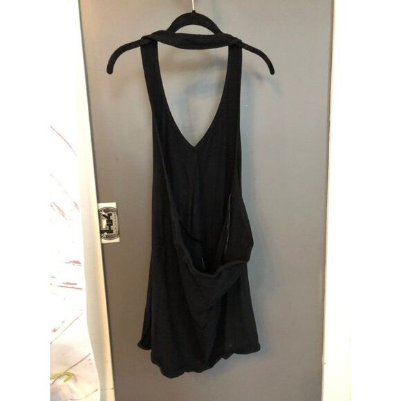Torrid size 3 solid black halter tank top - Picture 2 of 4